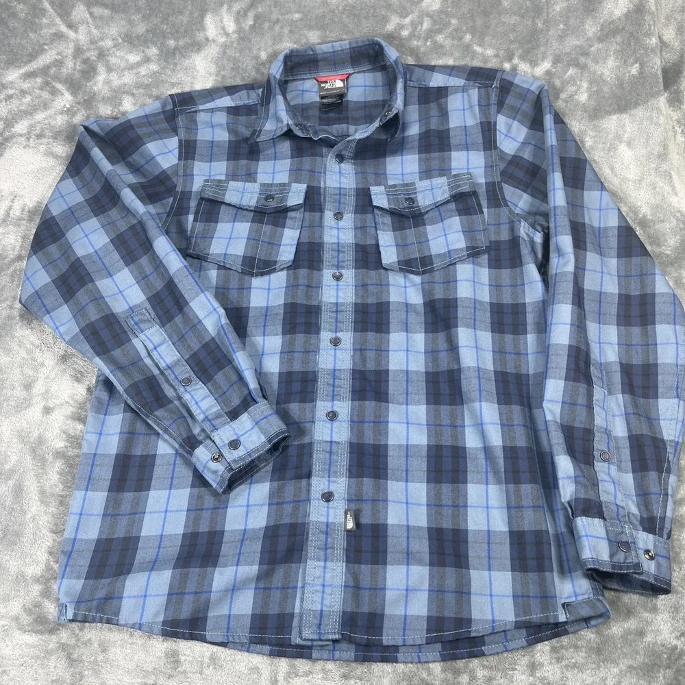 The North Face Shirt Mens Small Blue Plaid Snap Front Western Outdoors Hike Farm